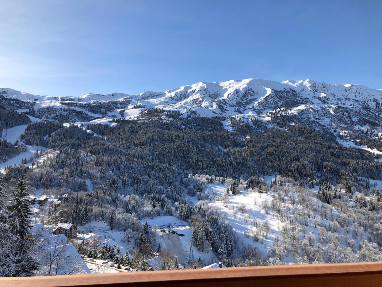 Charmant Studio A Meribel Avec Cheminee Apartment Екстериор снимка